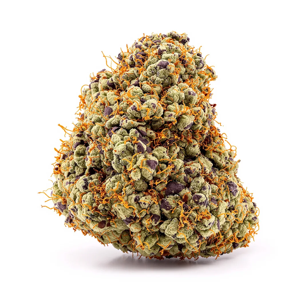 Banana Cream OG 73% indica / 27% sativa flower with visible trichomes